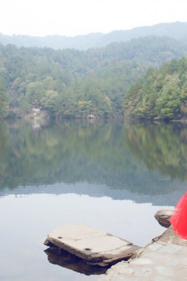 【leyu】谷歌推出智能眼镜 可导航拍照上网聊天(图3) leyu团队