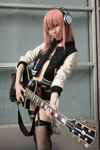 【leyu官方】GIF-体毛级不进!拉梅拉铲射 90%已过线 最后被解围(图2) leyu官方